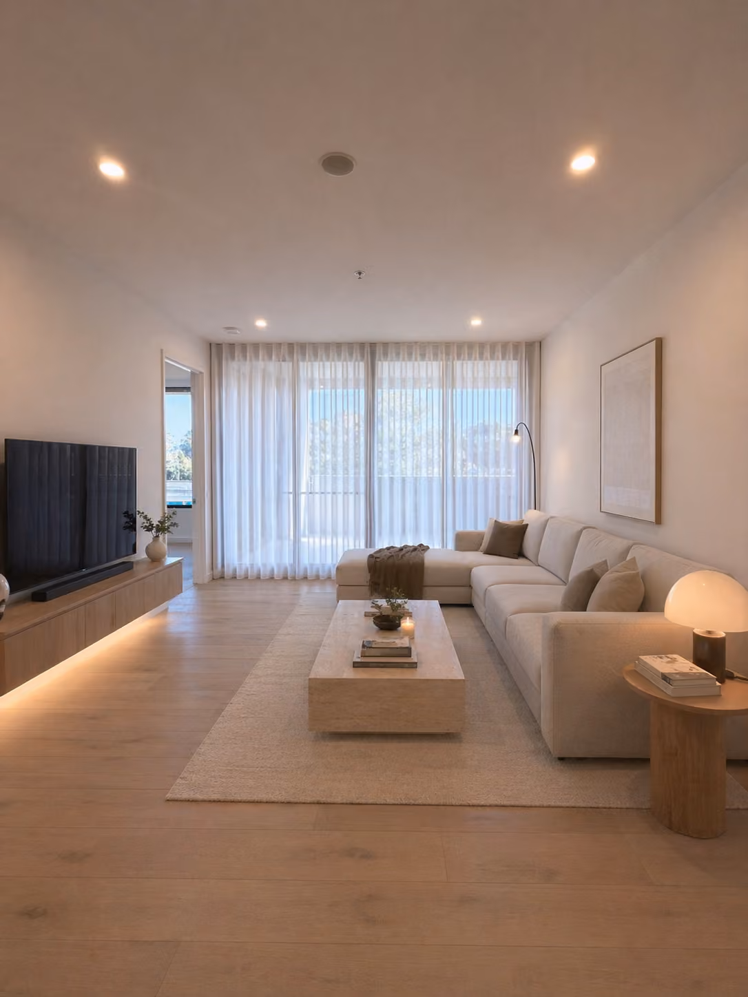 Eastbourne Apt.avif